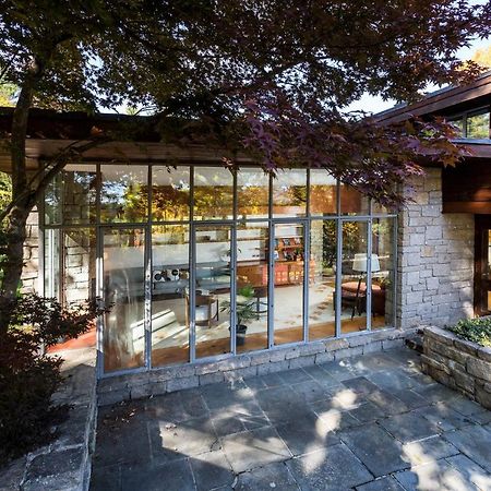 Peaceful Getaway Cottage On Grounds Of Historic Mid-Century Gem Northborough エクステリア 写真
